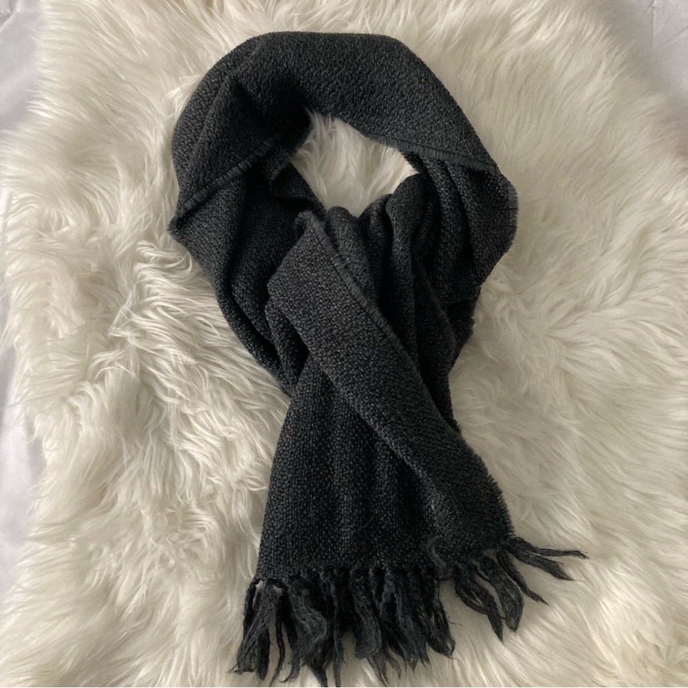 HANDLOOMED GRAY 100% LAMBSWOOL SCARF